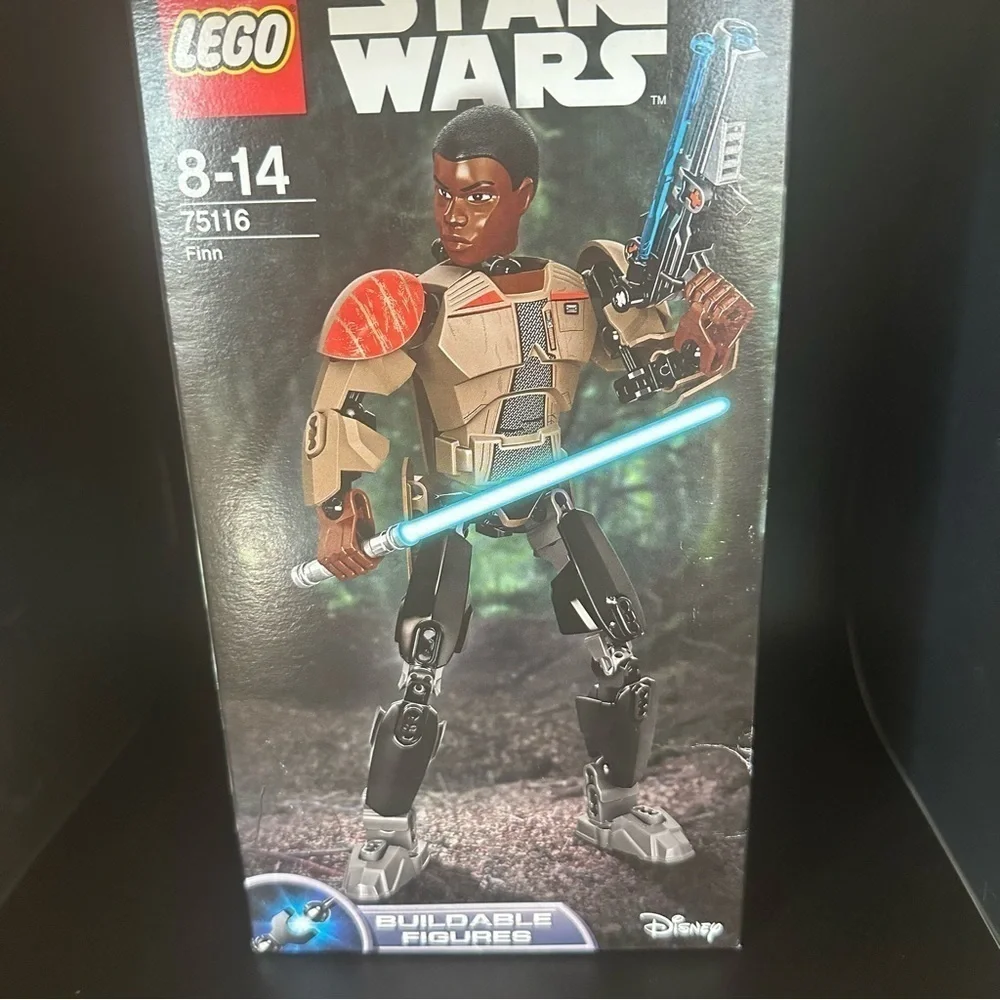Retired LEGO Star Wars Finn 75116 | Buildable Action Figure | Sealed